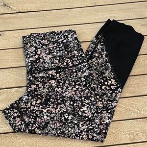 Lululemon Wunder Under Crop High Rise Scalloped 23"